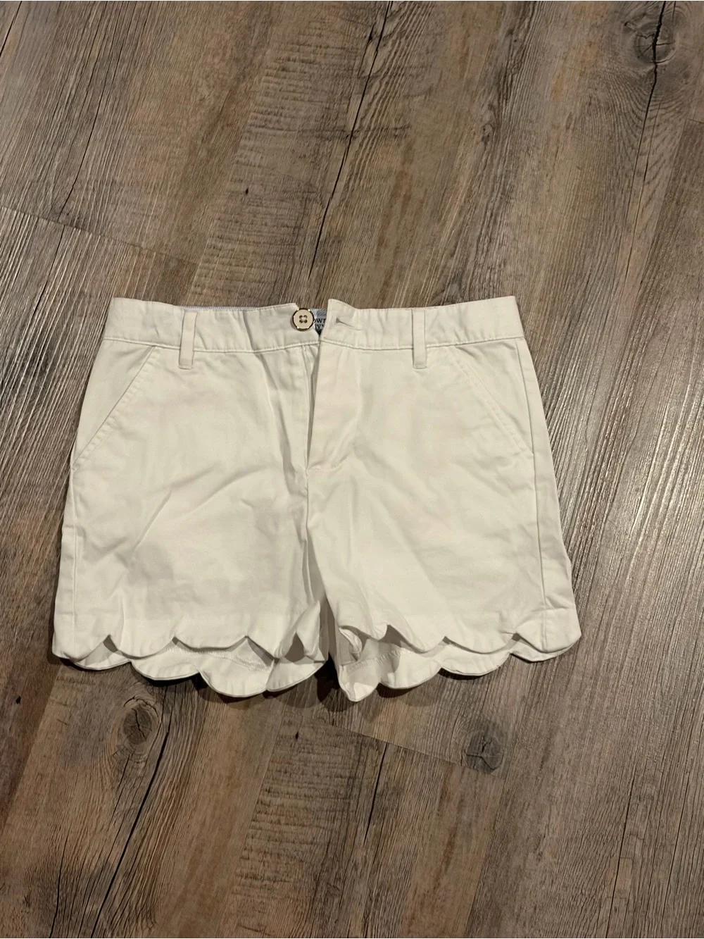 Girls White Scallop Hem Cotton Shorts Crown & Ivy size 12